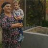 Бабушка спасла внука, прыгнув за ним в колодец