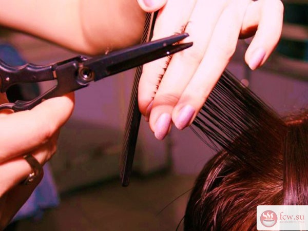 «Горячие ножницы» - лекарство от секущихся волос