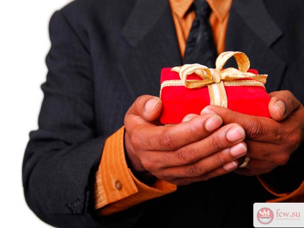 Подарки: что подарить начальнику?